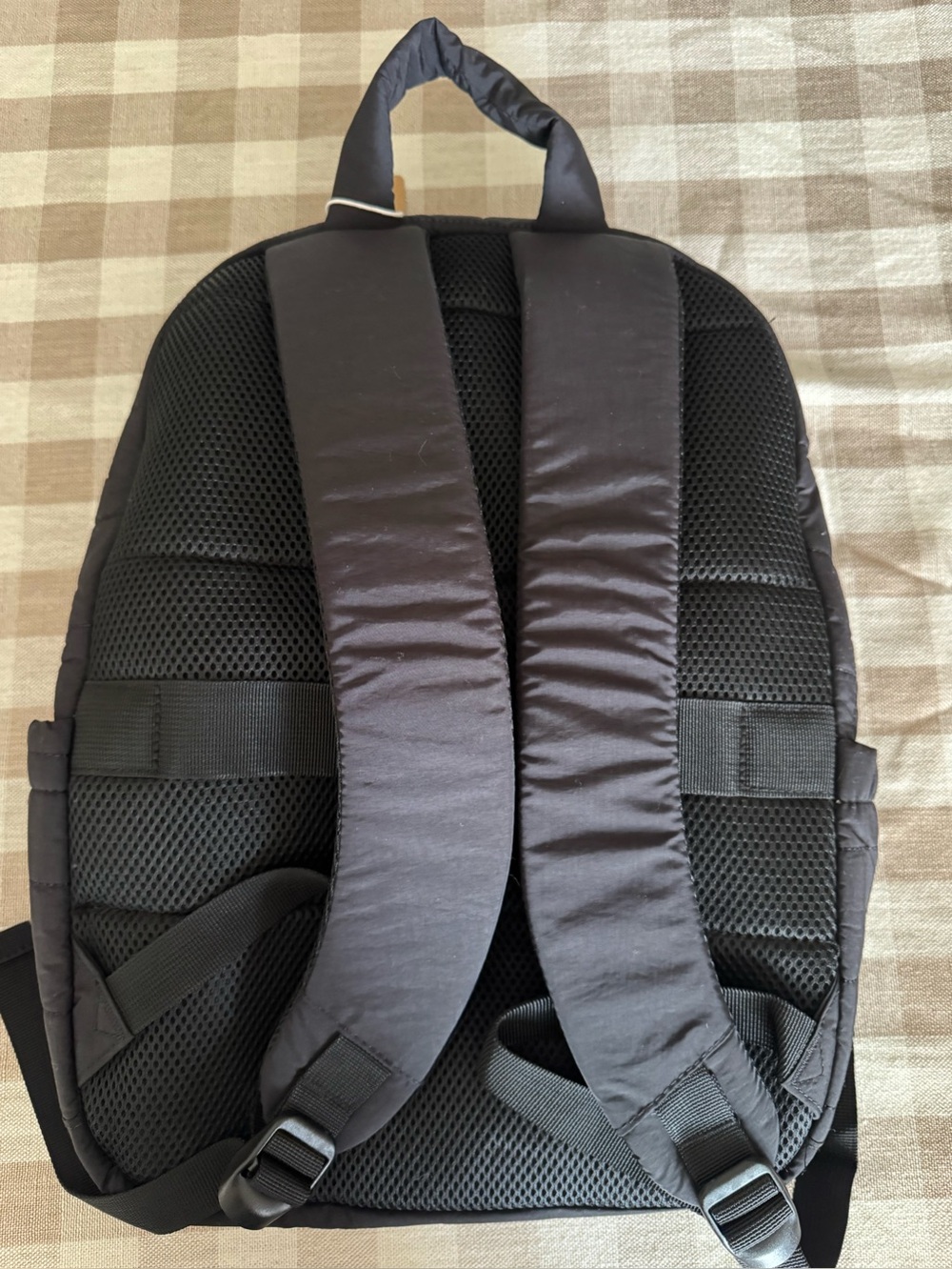 New with tags BagSmart Quilted Black Backpack - Picture 4 of 5